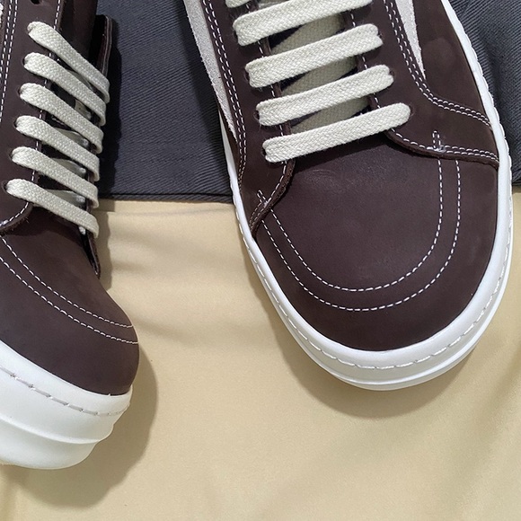 Rick Owens Low-Top Brown Sneakers with Triangle Triangle Trim - Picture 2 of 12